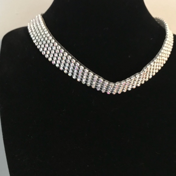 Stunning & beautiful sparkling choker - Picture 5 of 7